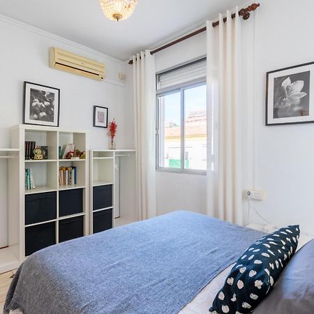 Apartamento Triana Los Remedios Sevilha Exterior foto