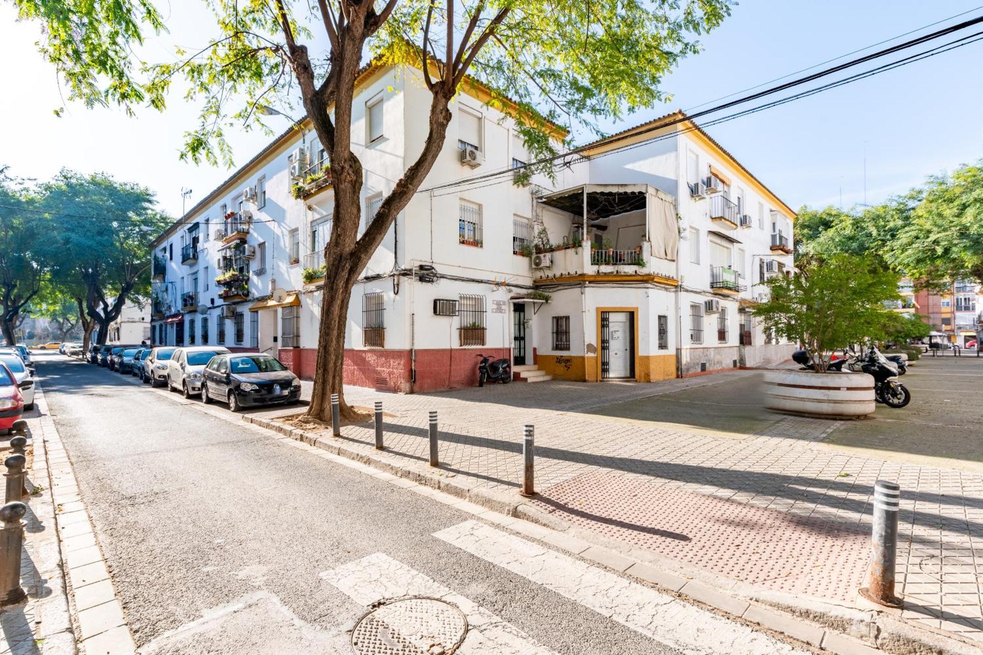 Apartamento Triana Los Remedios Sevilha Exterior foto