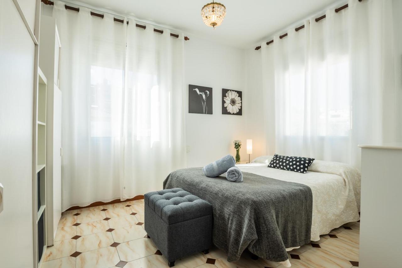 Apartamento Triana Los Remedios Sevilha Exterior foto